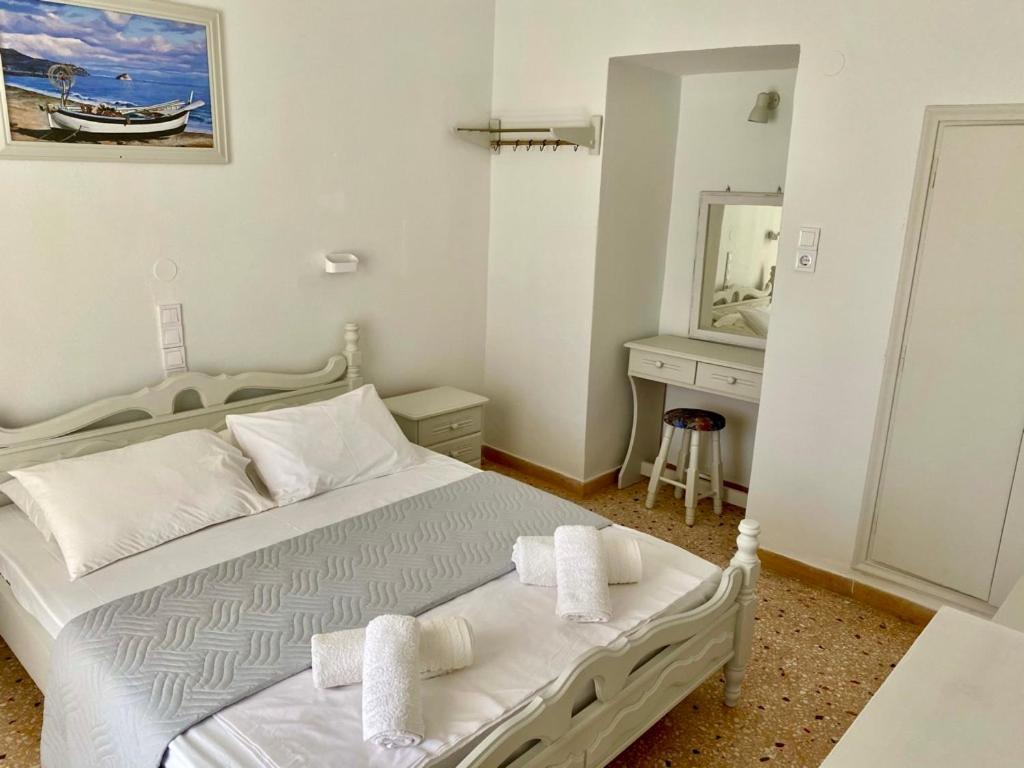 Studios Argyris Poros Town Ngoại thất bức ảnh