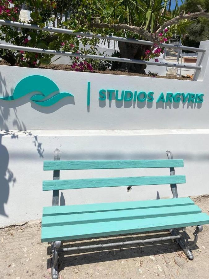 Studios Argyris Poros Town Ngoại thất bức ảnh